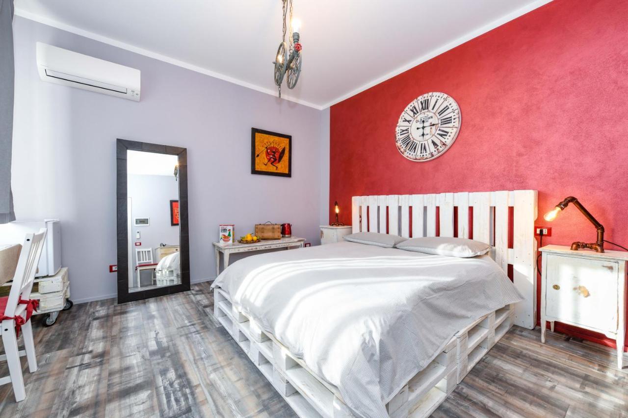 Villa Giulia Rooms & Bike Toscolano-Maderno Exterior foto