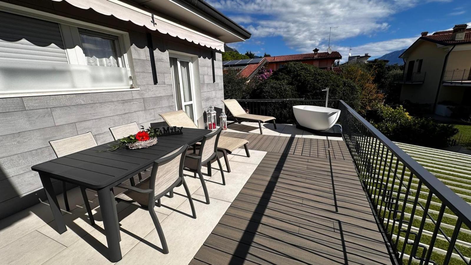Villa Giulia Rooms & Bike Toscolano-Maderno Exterior foto